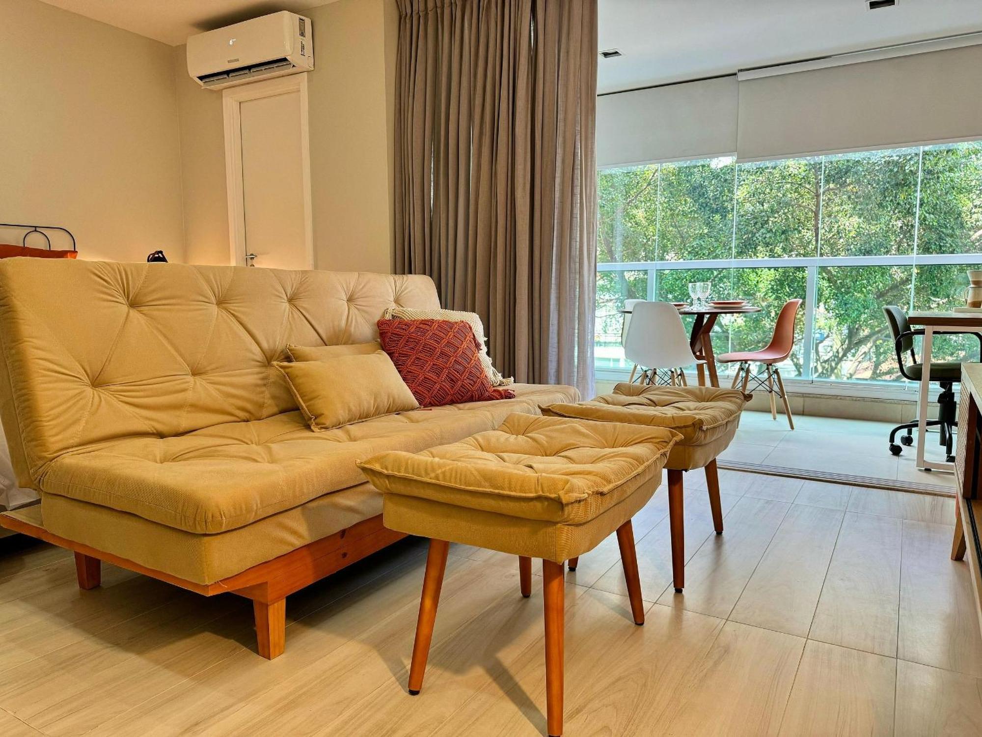 Praca Mada - Anystay Casa de Férias São Paulo
